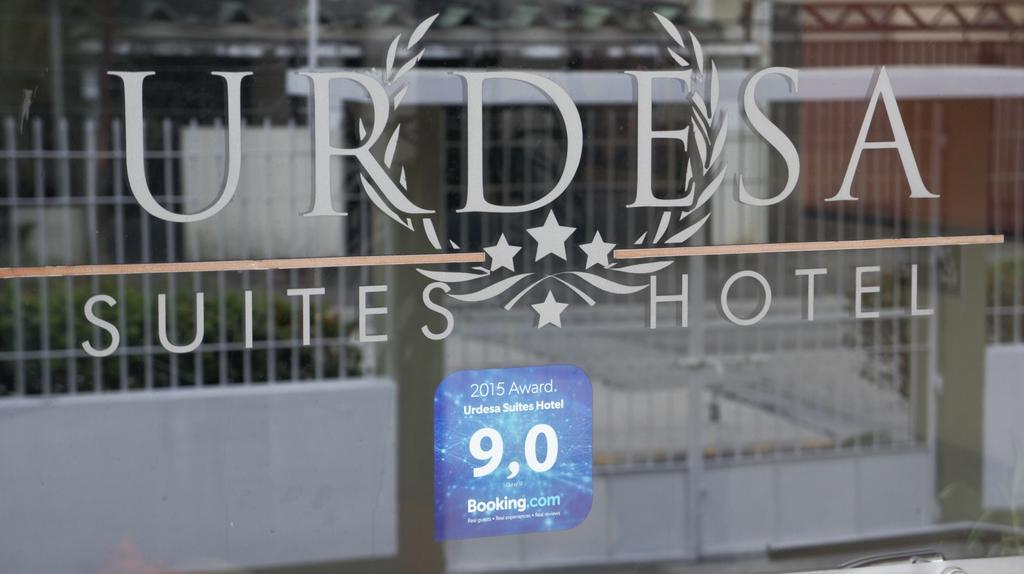 Urdesa Suites Hotel Гуаякуил Екстериор снимка