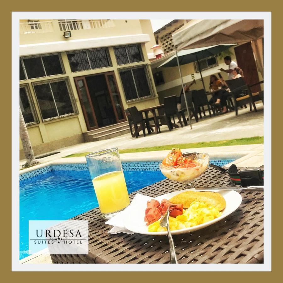 Urdesa Suites Hotel Гуаякуил Екстериор снимка
